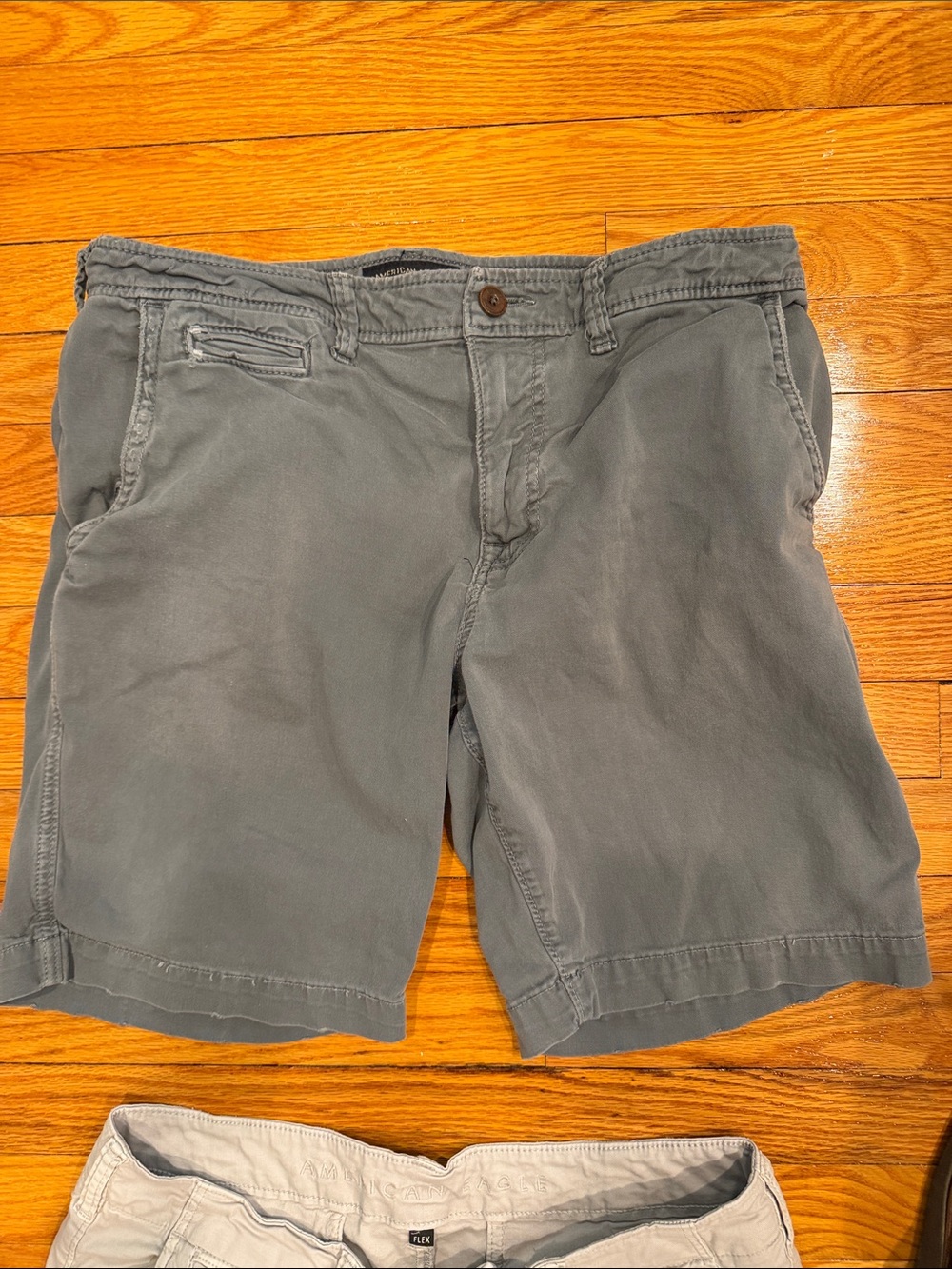 Lot of American Eagle Casual Chino Shorts - Neutral Mix - Picture 10 of 15